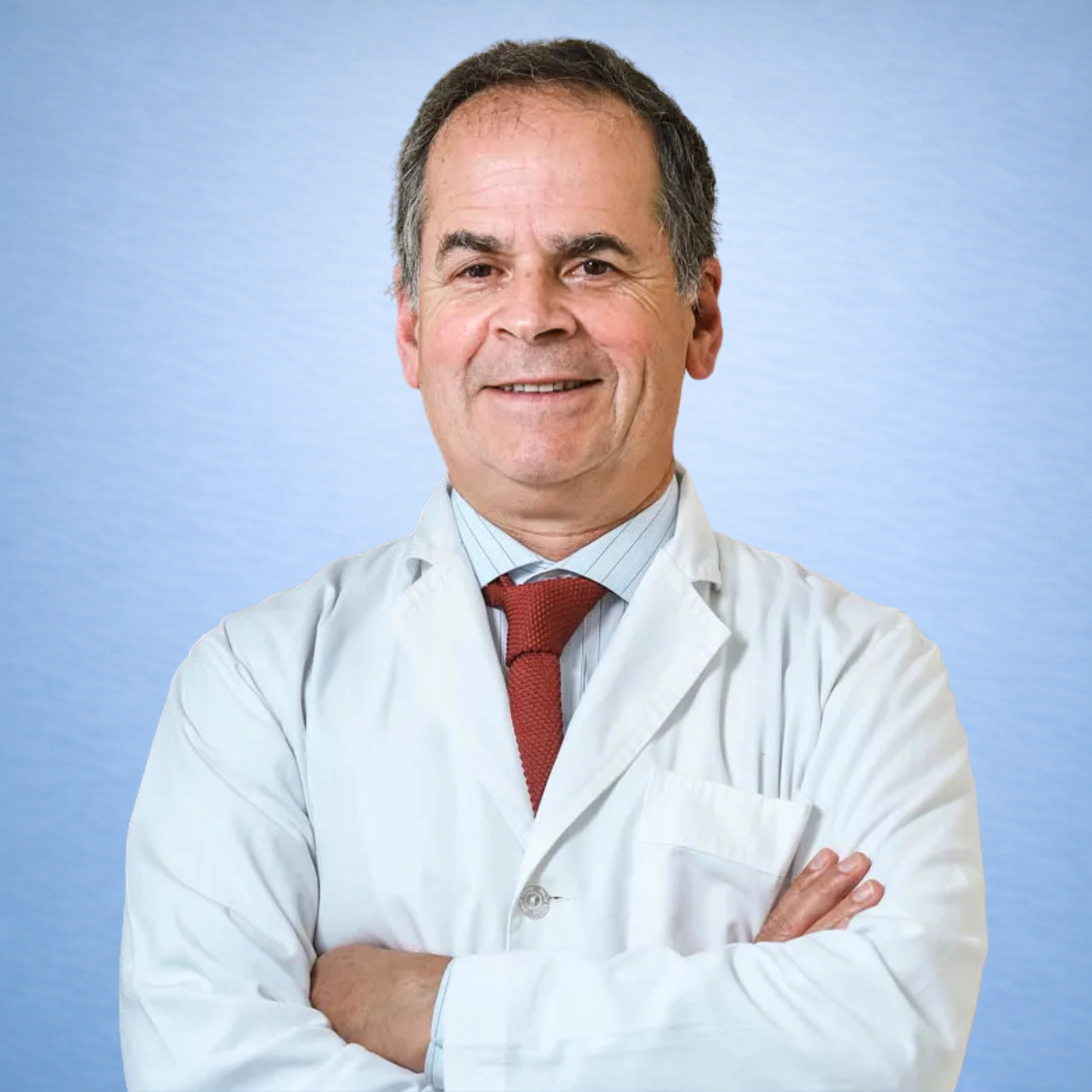 Dr. Mauricio Nally Vigneaux